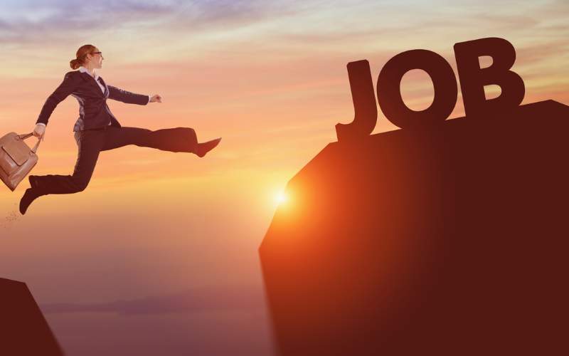 Vì sao người trẻ hay nhảy việc?