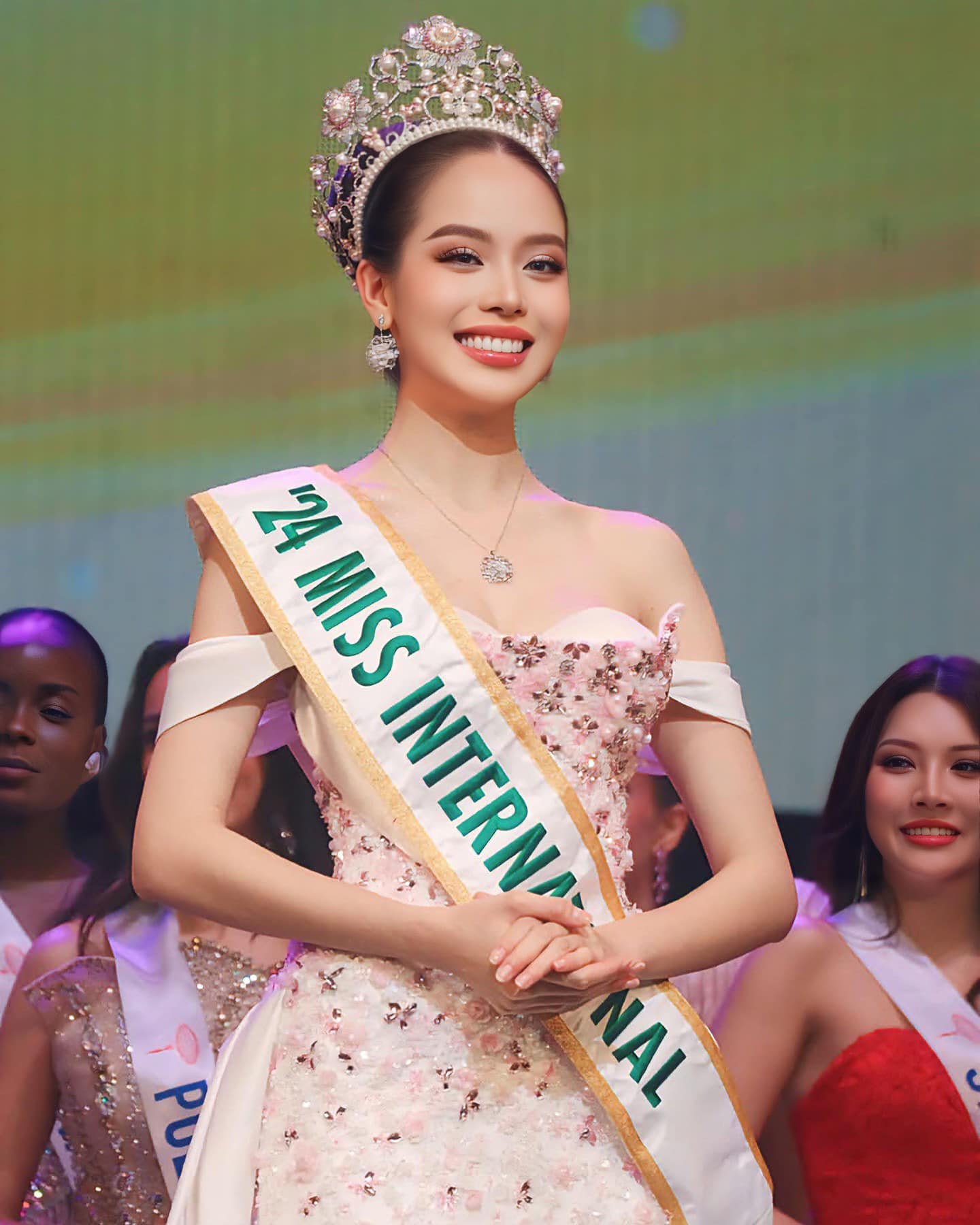 Thanh Thủy tỏa sáng sau đăng quang Miss International: Lời đáp chân thành và câu chuyện phía sau ánh hào quang