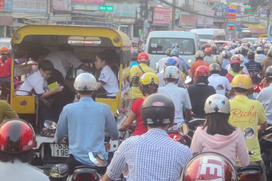 Những quy định mới về tài xế và phương tiện chở trẻ mầm non, học sinh: Đảm bảo an toàn từ 2025