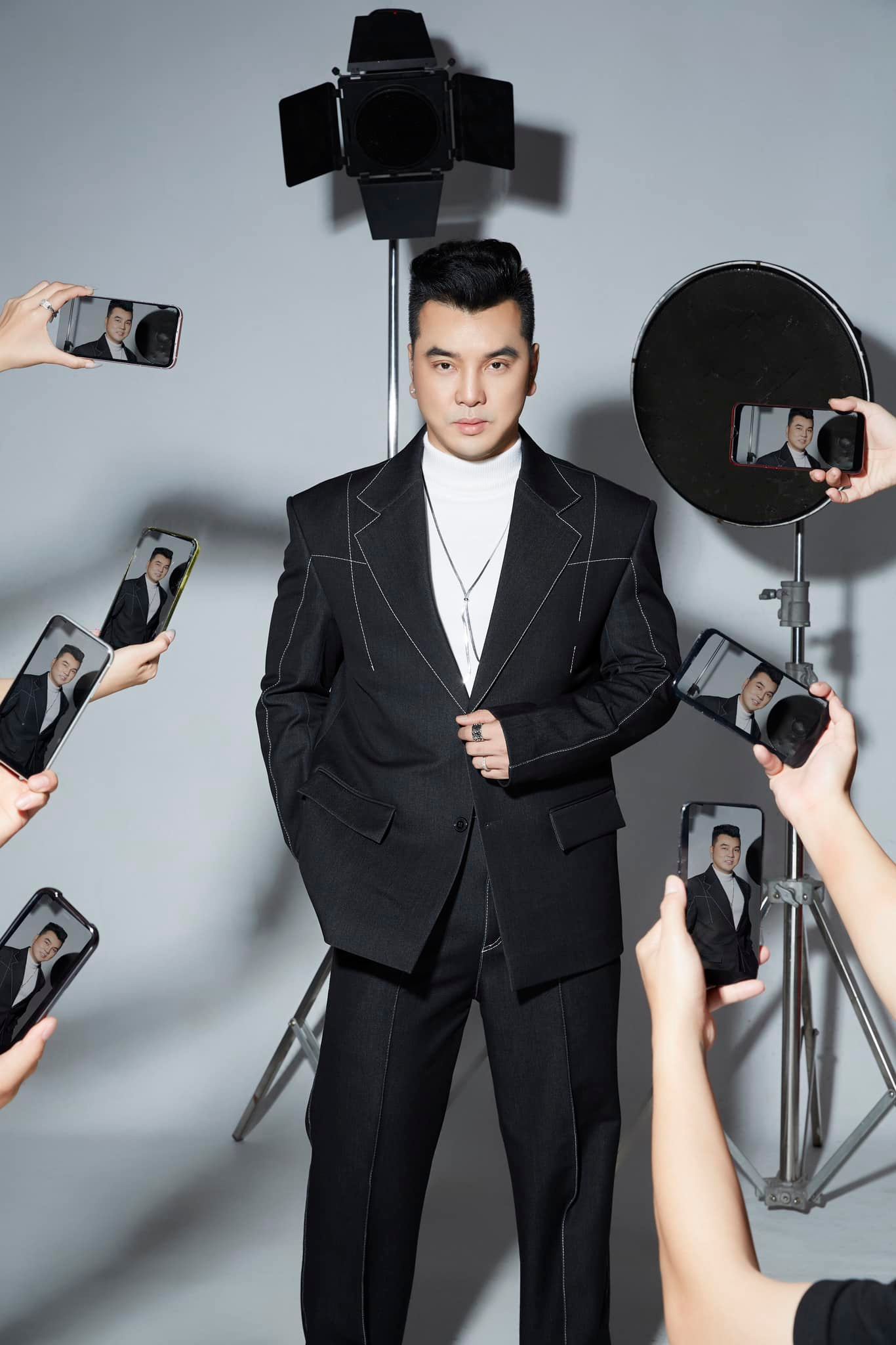 Ưng Hoàng Phúc: 'Tôi sẽ hát, dù chỉ còn một khán giả'