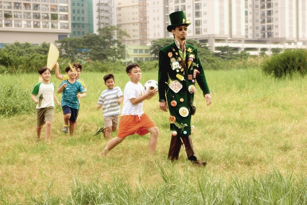 “Tiệm tạp hóa ngọt ngào” vui nhộn của Đen Vâu