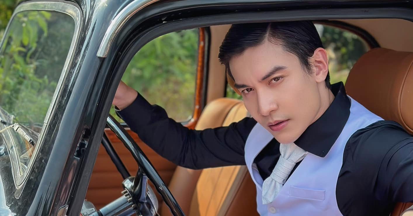 Mỹ nam cổ trang Việt gây sốt vì đẹp trai, thần thái cực cuốn đúng chuẩn công tử