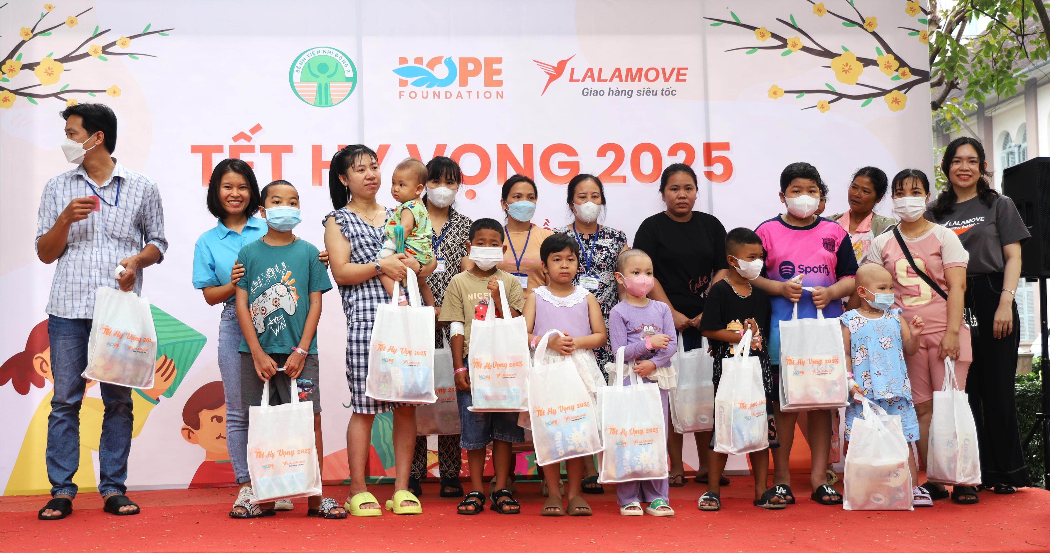 'Tết Hy Vọng 2025': Lan tỏa Yêu Thương Đến Cộng Đồng