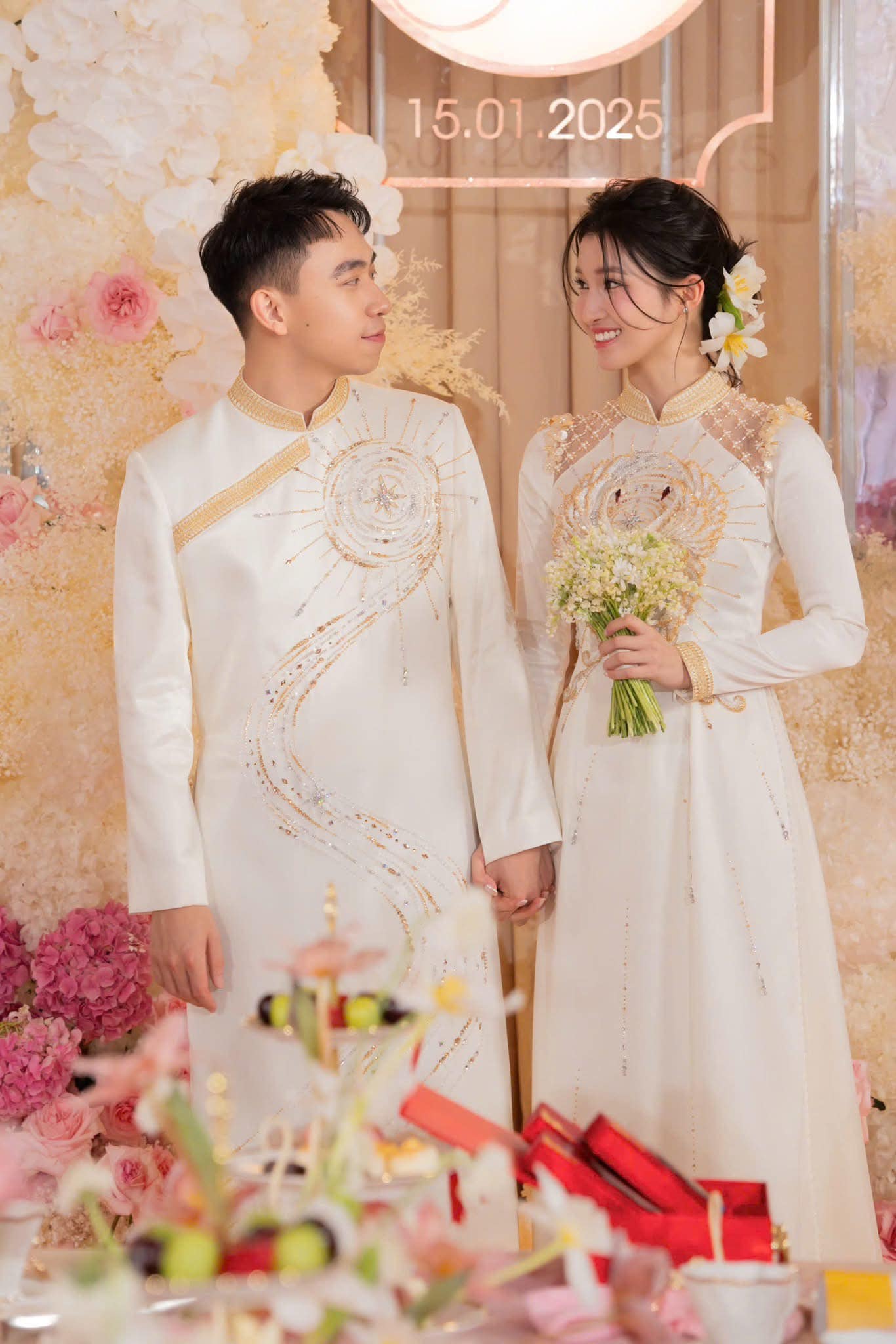 Á hậu Phương Nhi và con trai tỷ phú tổ chức lễ ăn hỏi ấm cúng