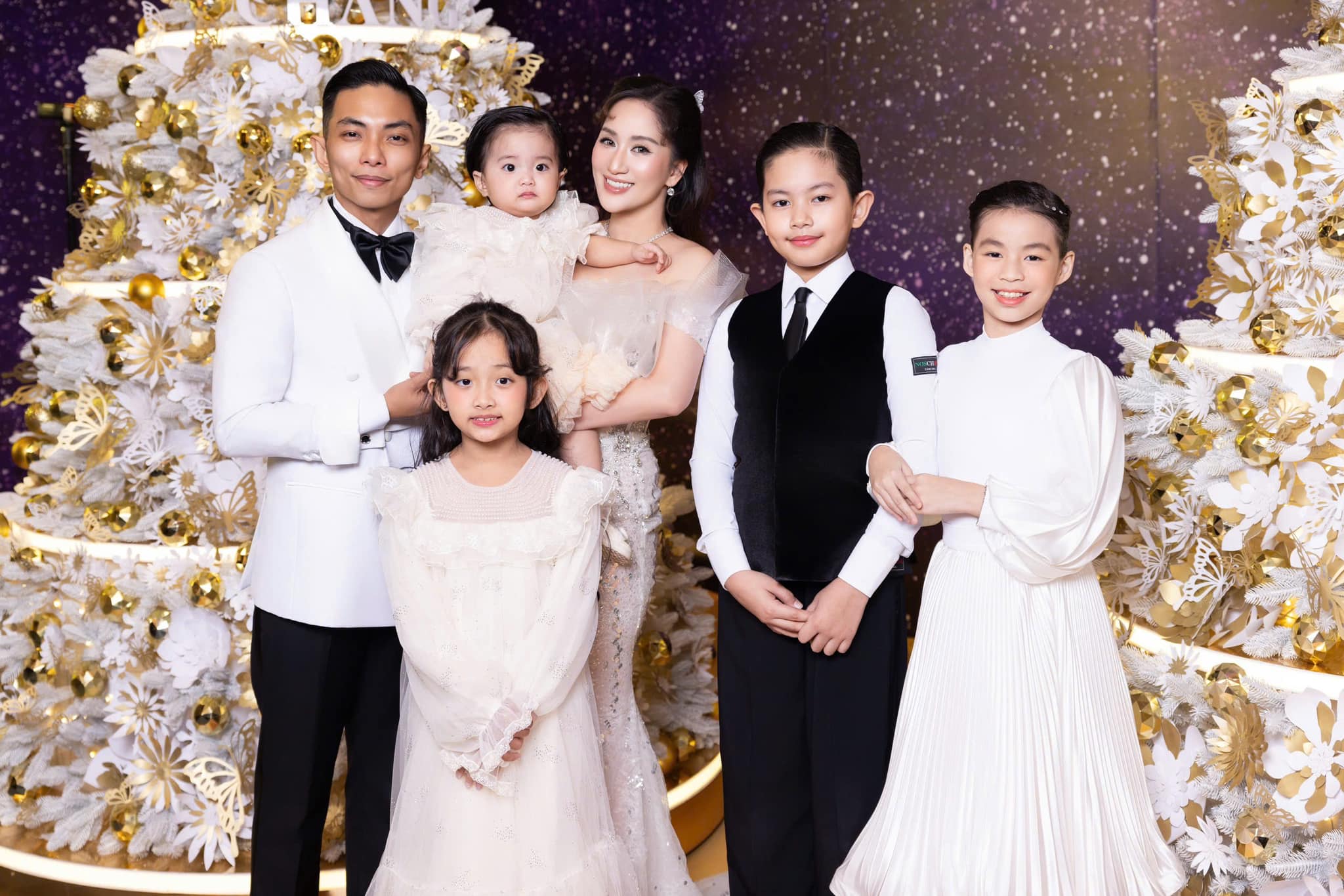 Khánh Thi: Hậu phương vững chắc, mở đường cho Phan Hiển thăng hoa