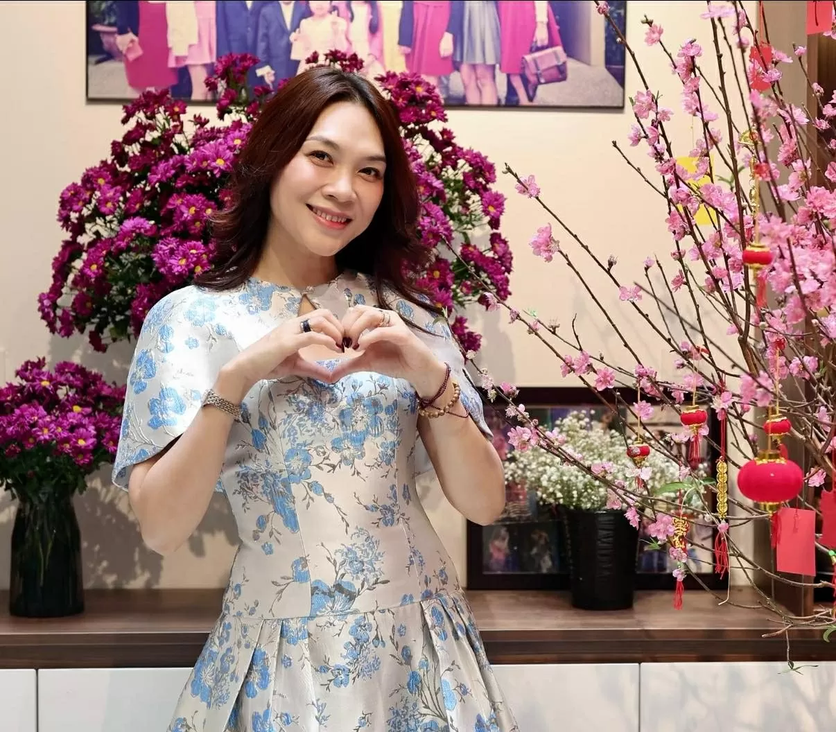 Nhan sắc đời thường trẻ trung của ca sĩ Mỹ Tâm