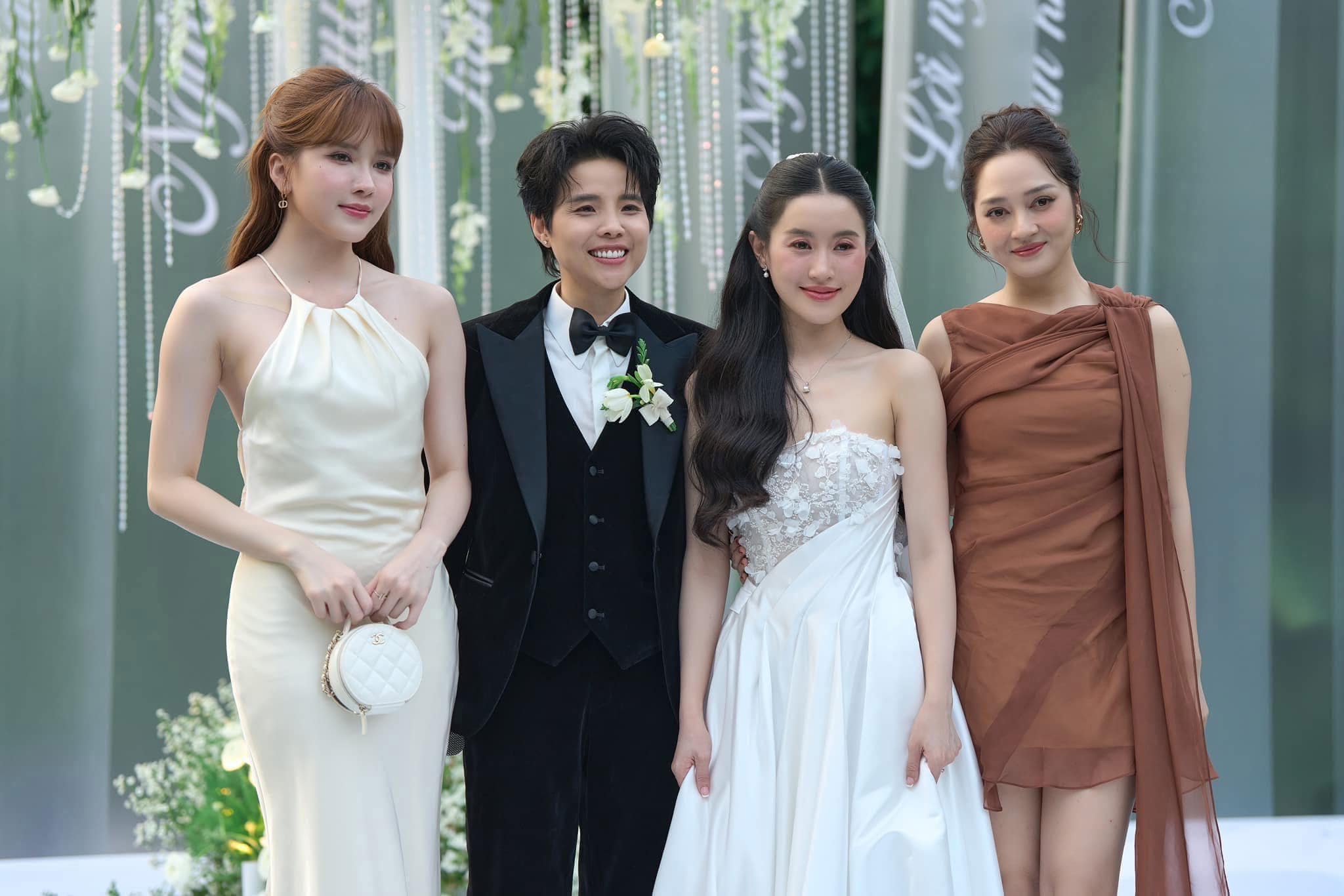 Dàn sao Việt tỏa sáng trong lễ thành đôi của Vũ Cát Tường và Thu Trang