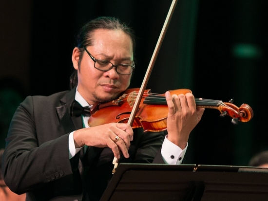 Nhạc trưởng Trần Nhật Minh chỉ huy 'Đêm hòa nhạc mùa xuân'