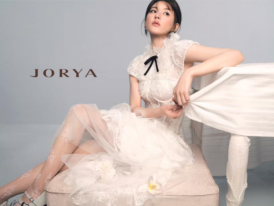  Bộ ảnh mới của Triệu Lộ Tư trong thiết kế của Jorya xinh ngất ngây