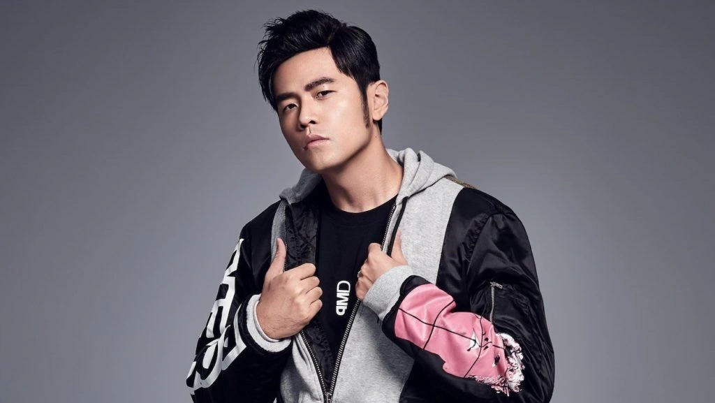 Châu Kiệt Luân Và Huỳnh Hiểu Minh Lên Tiếng Phủ Nhận Tin Đồn Thua Bạc 1 Tỷ