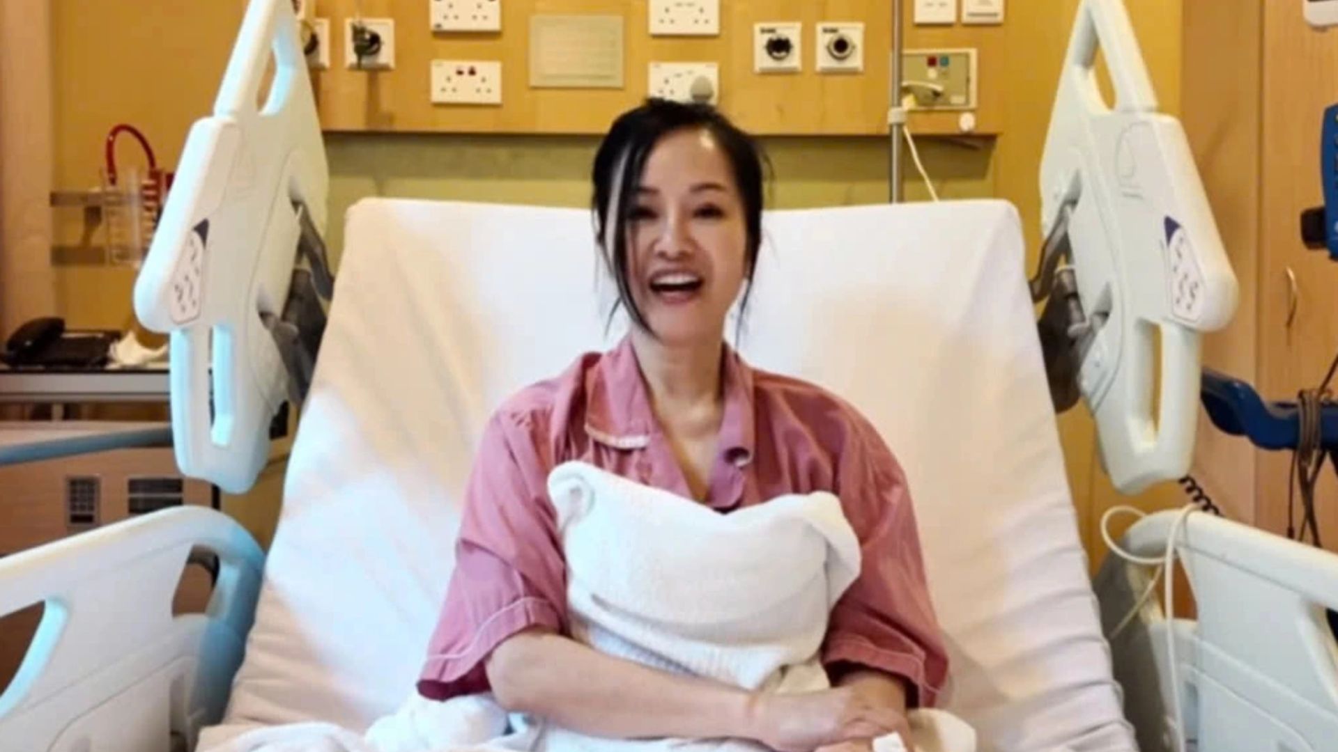 Diva Hồng Nhung tiết lộ di chúc và ước nguyện khi nhắm mắt mãi mãi