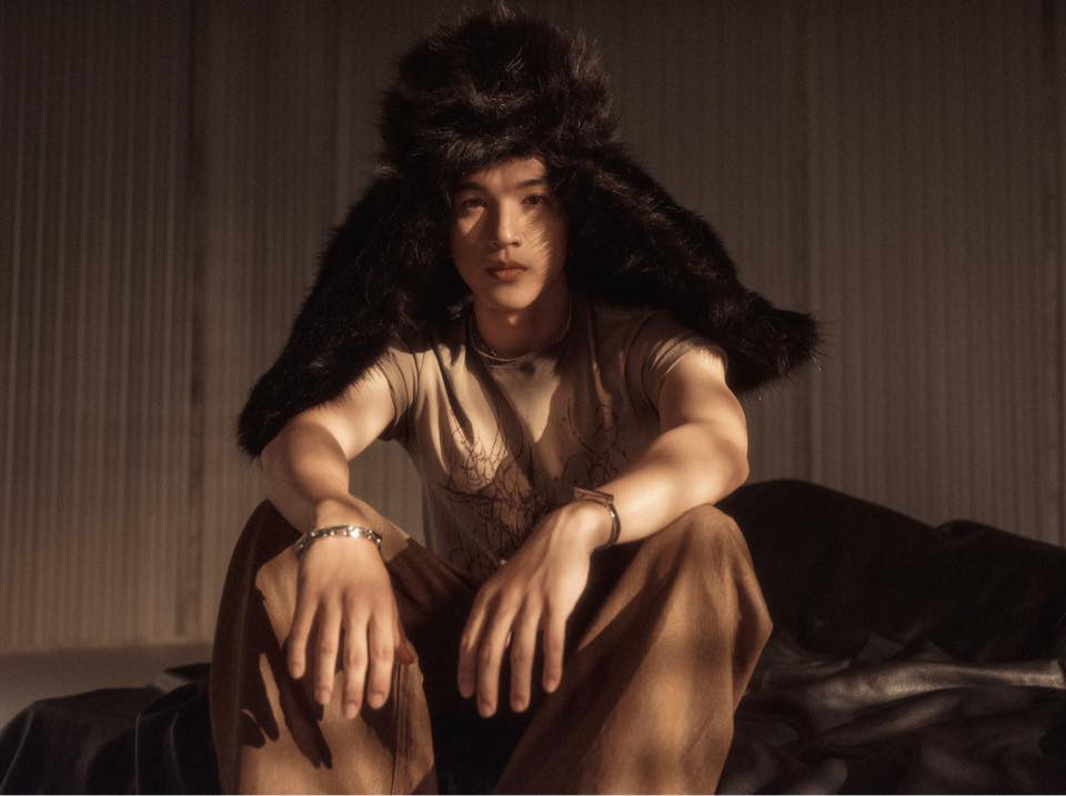 HIEUTHUHAI tung hint về bài hát mới hay MV mới đây?