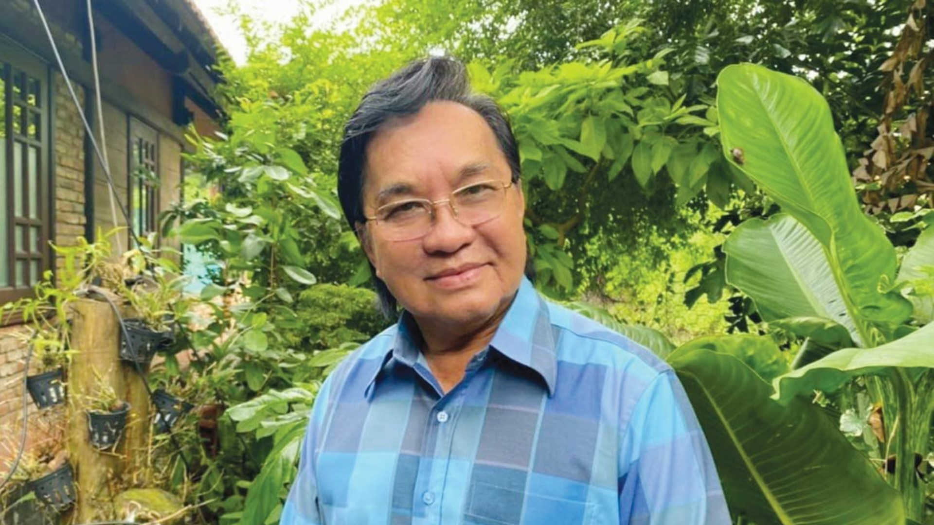 NSND Thanh Tuấn nguy kịch, hôn mê sâu sau cơn đau tim