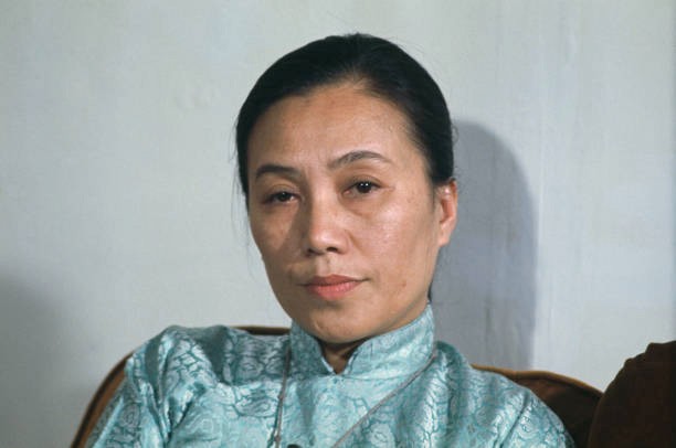 Madam Bình – Người phụ nữ khiêu vũ giữa bầy sói, niềm tự hào của ngoại giao Việt Nam