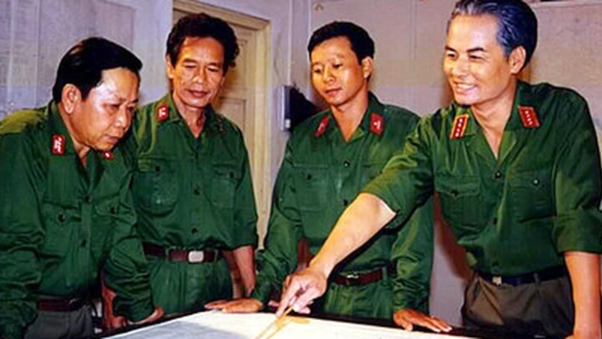 Những phim kinh điển không thể bỏ lỡ dịp kỷ niệm 50 năm thống nhất đất nước